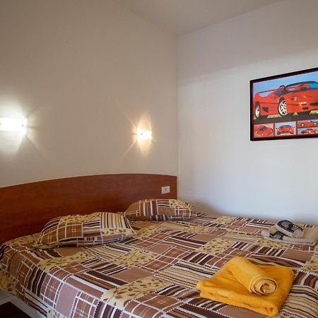 Apartment Adria Split Bagian luar foto